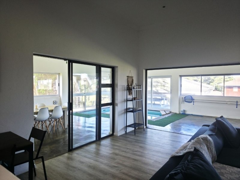 4 Bedroom Property for Sale in C Place Eastern Cape